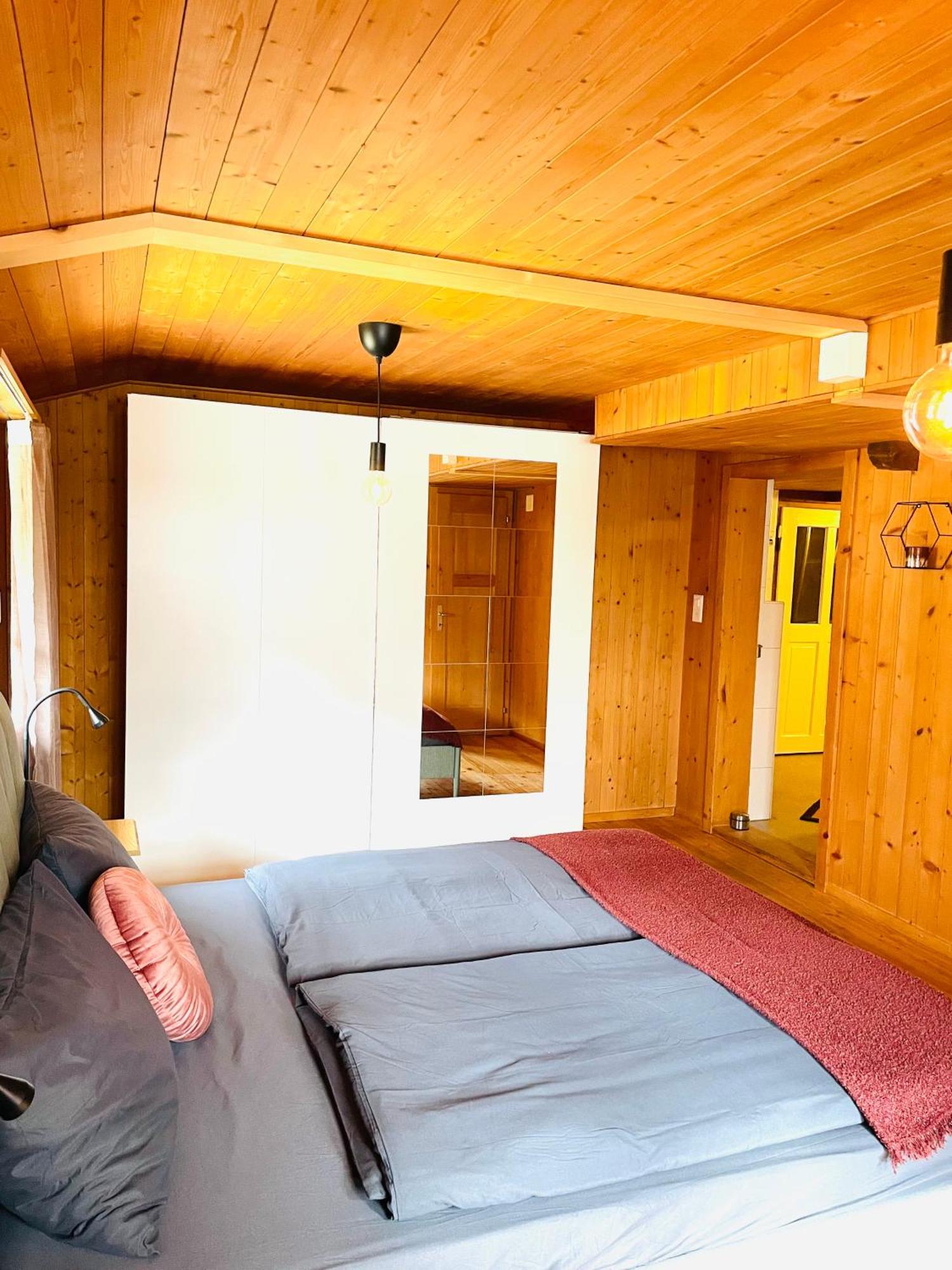 Lovely & Great Equipped Wooden Alp Chalet Flat كاندرستغ المظهر الخارجي الصورة